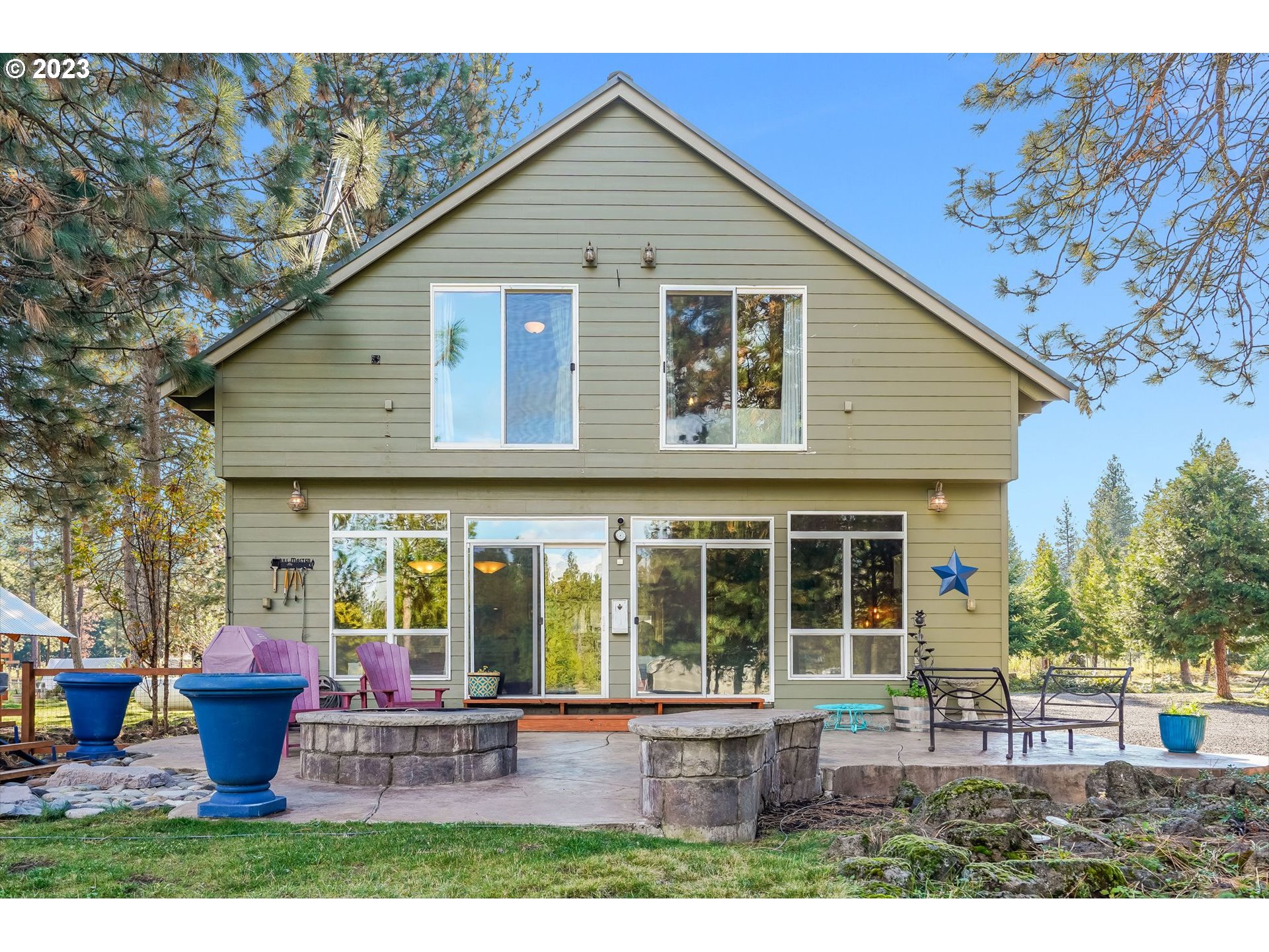 20 BRYANS RD