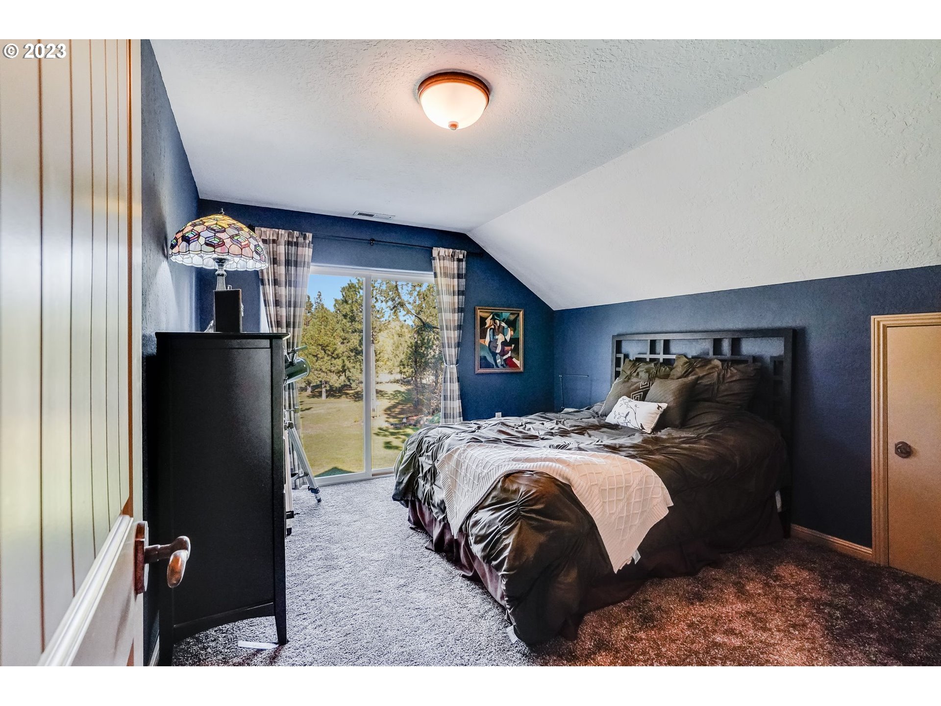20 BRYANS RD