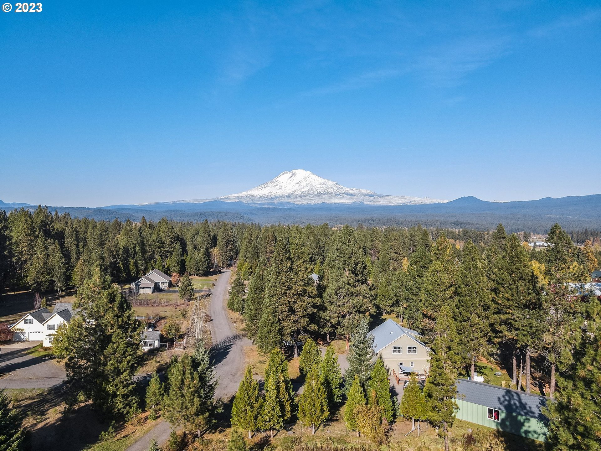 20 BRYANS RD
