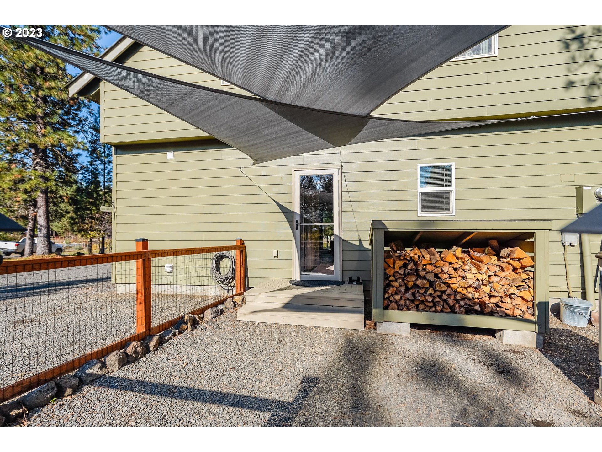 20 BRYANS RD