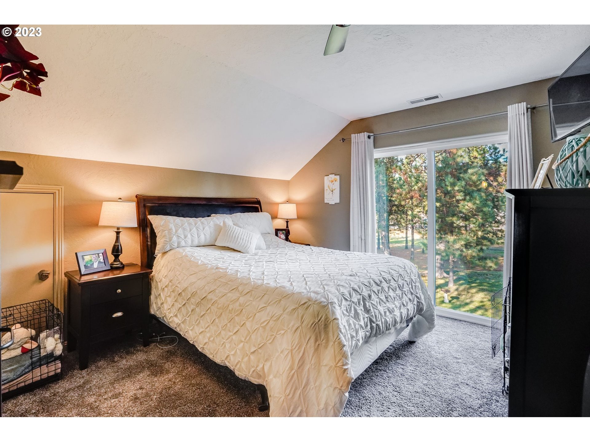 20 BRYANS RD