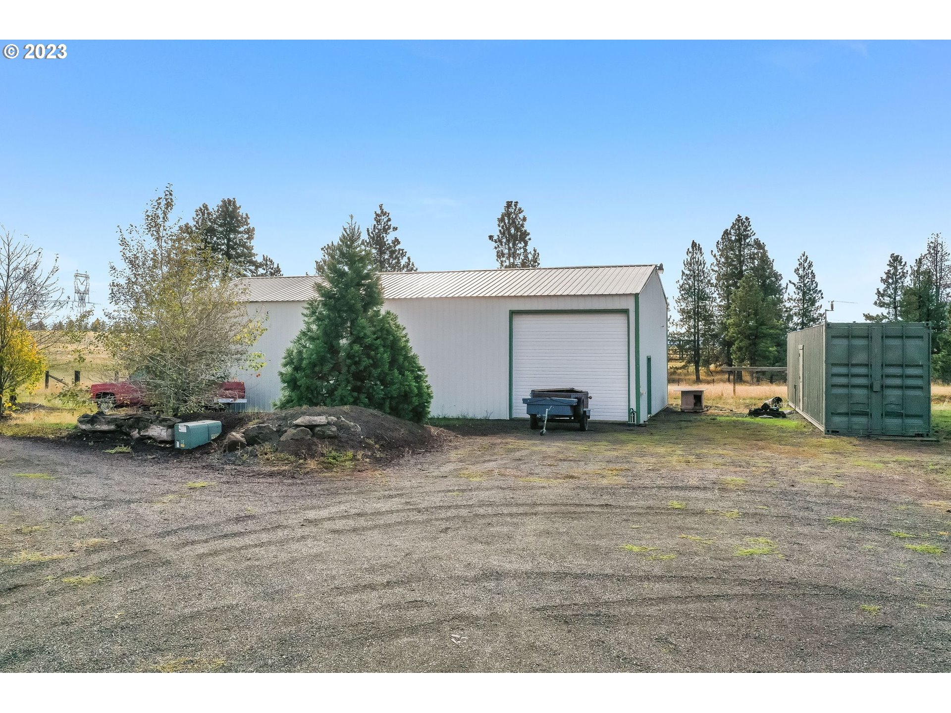 86 TUCKER HILL RD