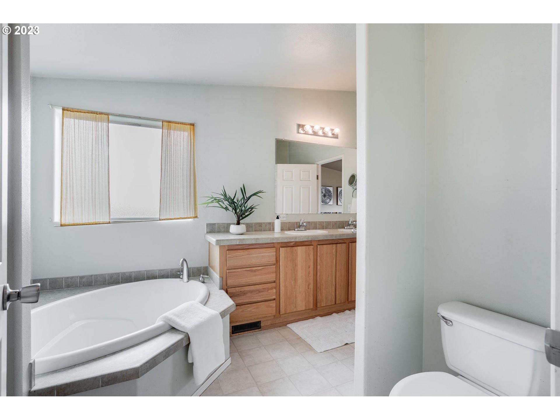 86 TUCKER HILL RD