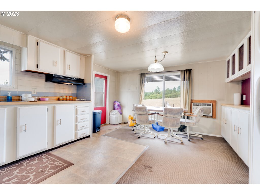 365 JOHNSON RD