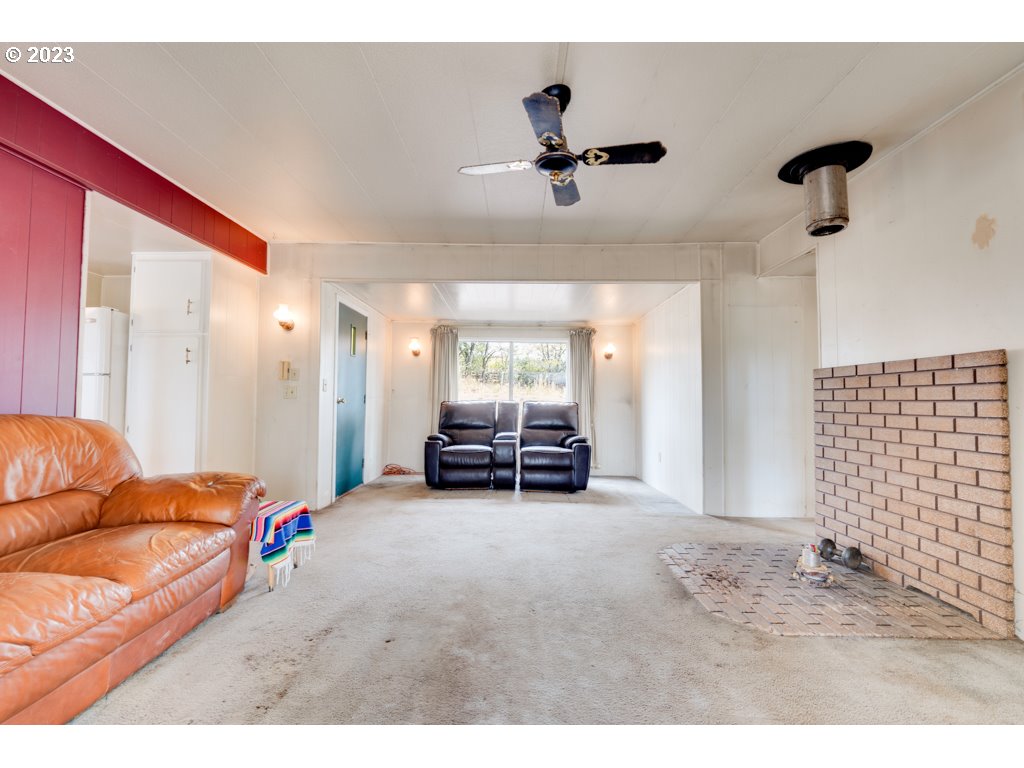 365 JOHNSON RD
