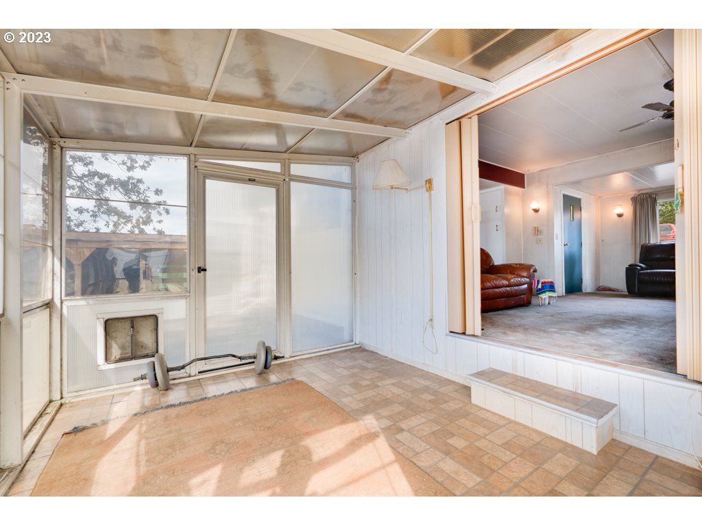 365 JOHNSON RD
