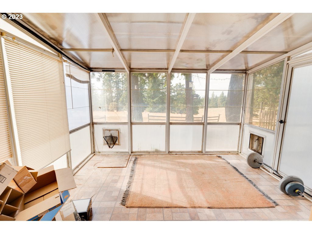 365 JOHNSON RD