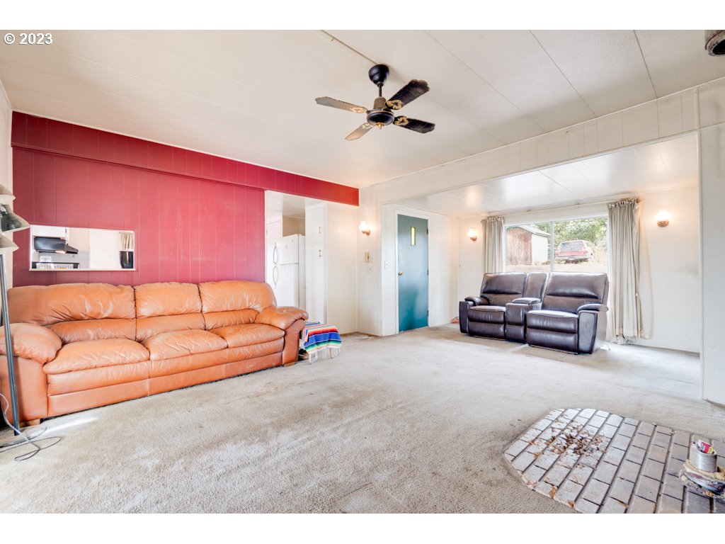 365 JOHNSON RD