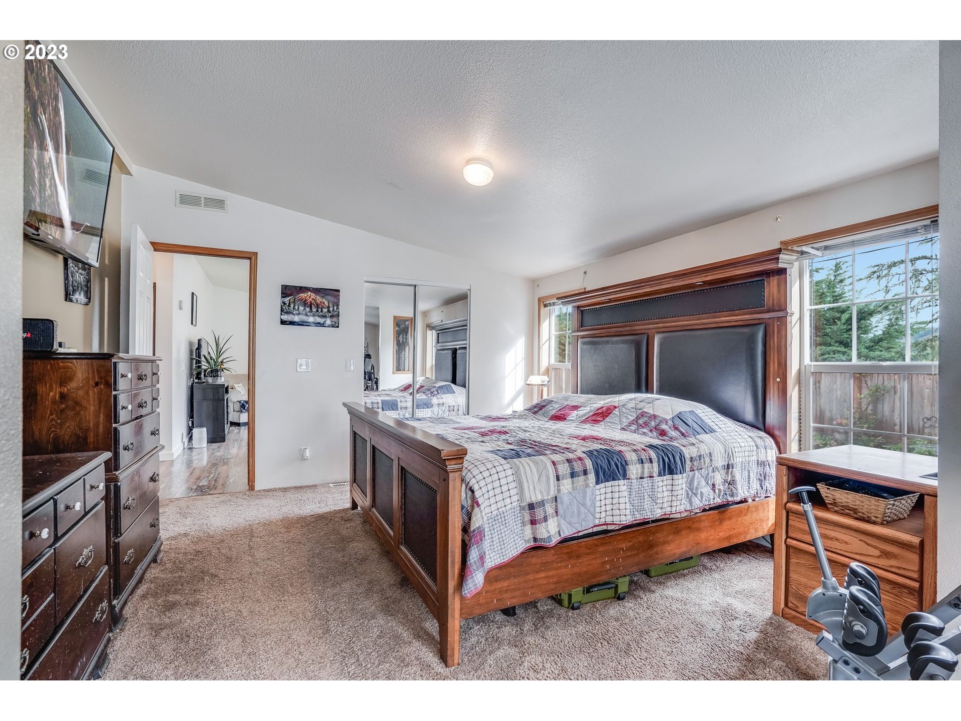 539 COCHRAN LN