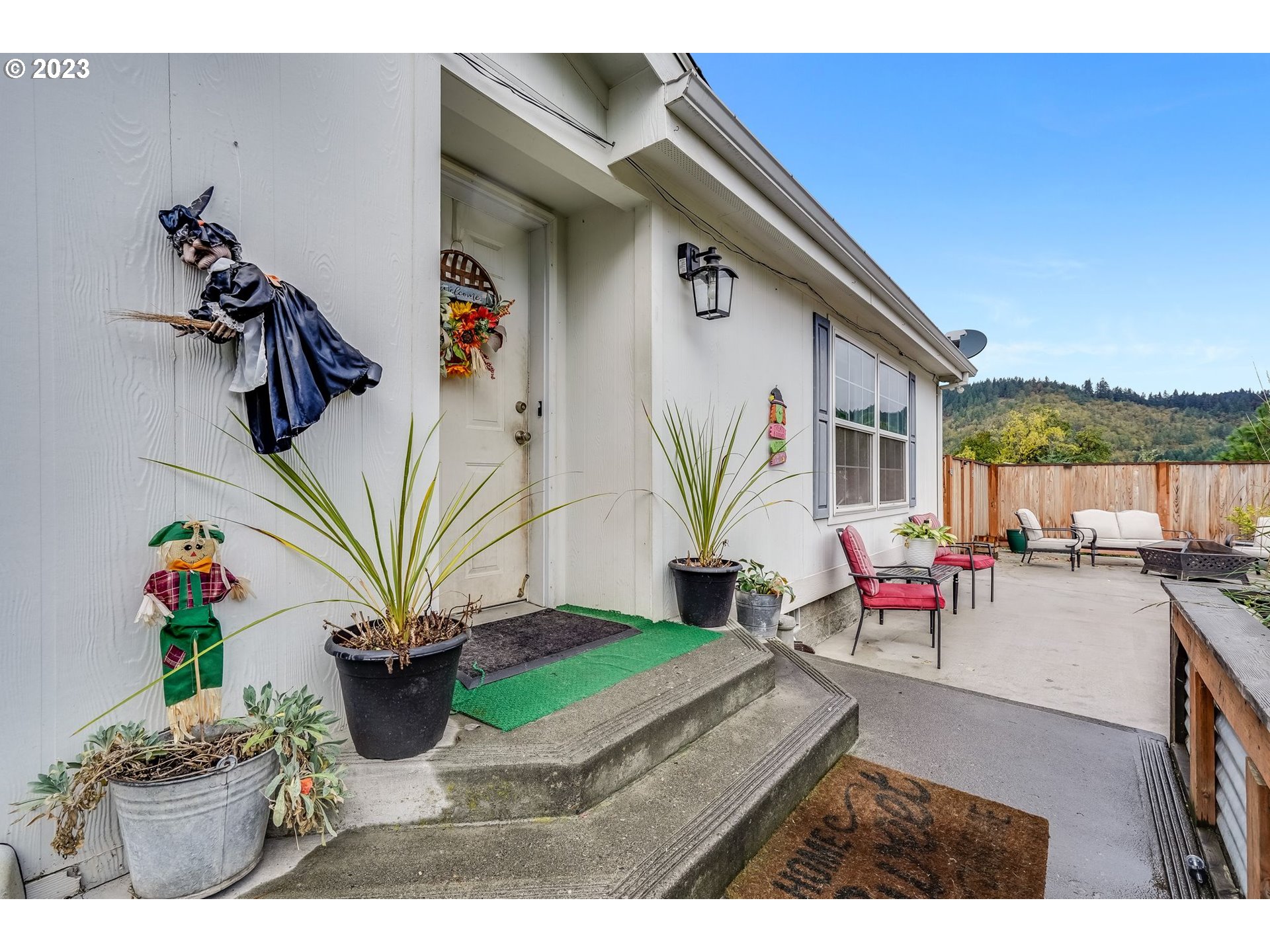 539 COCHRAN LN