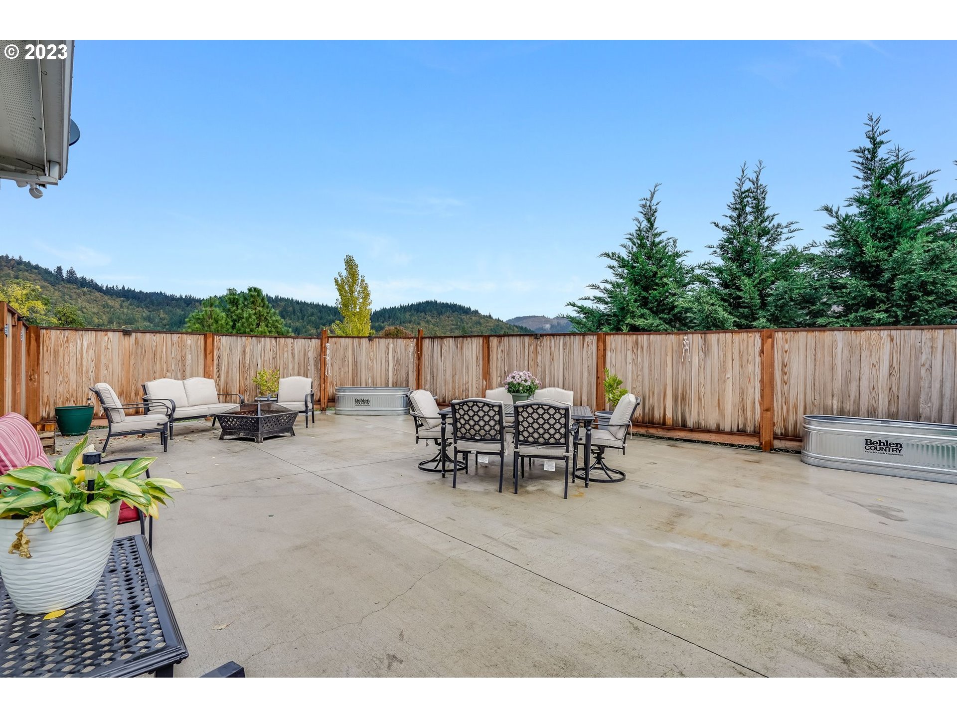 539 COCHRAN LN