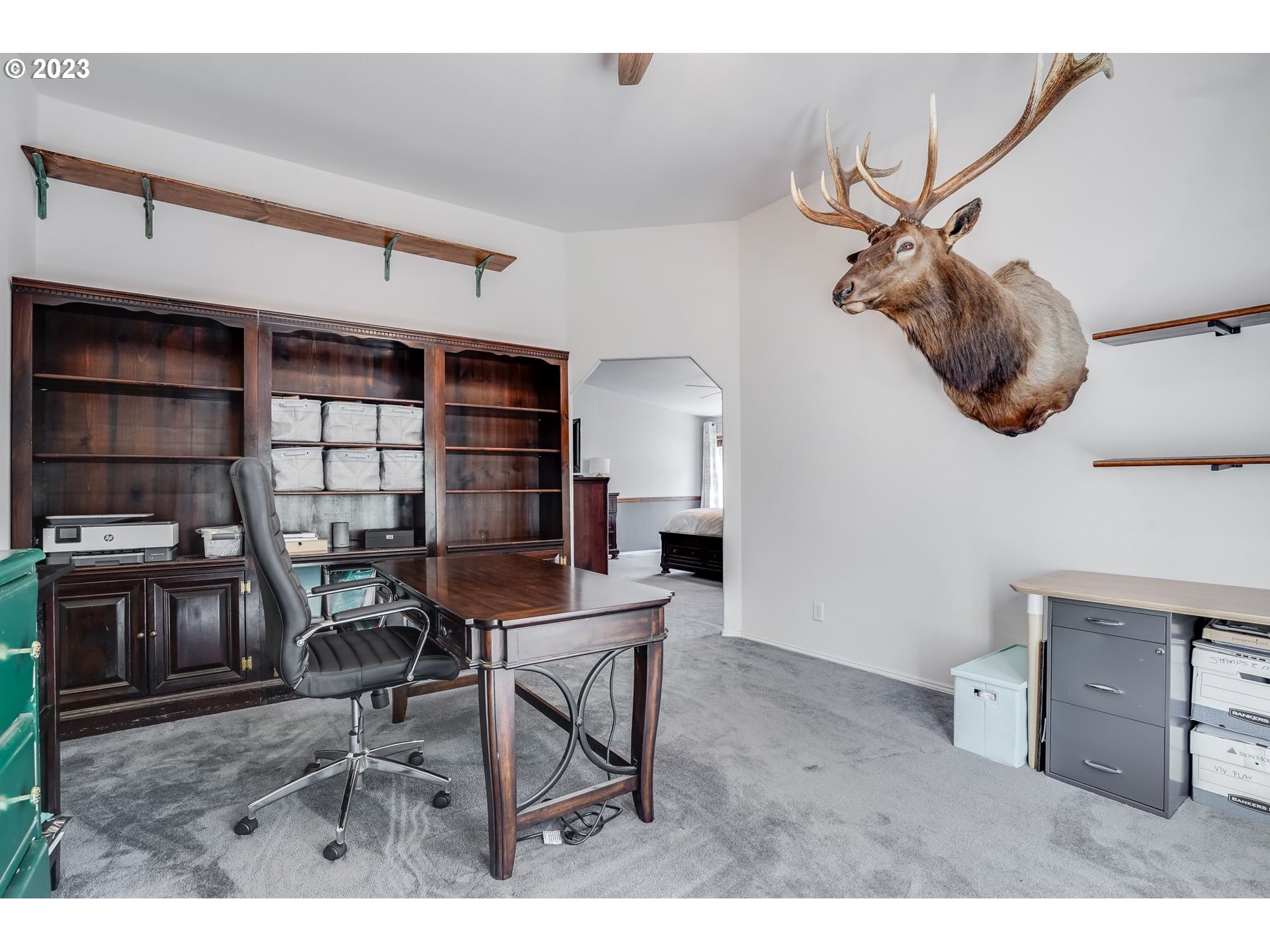 6 FAIRWAY DR