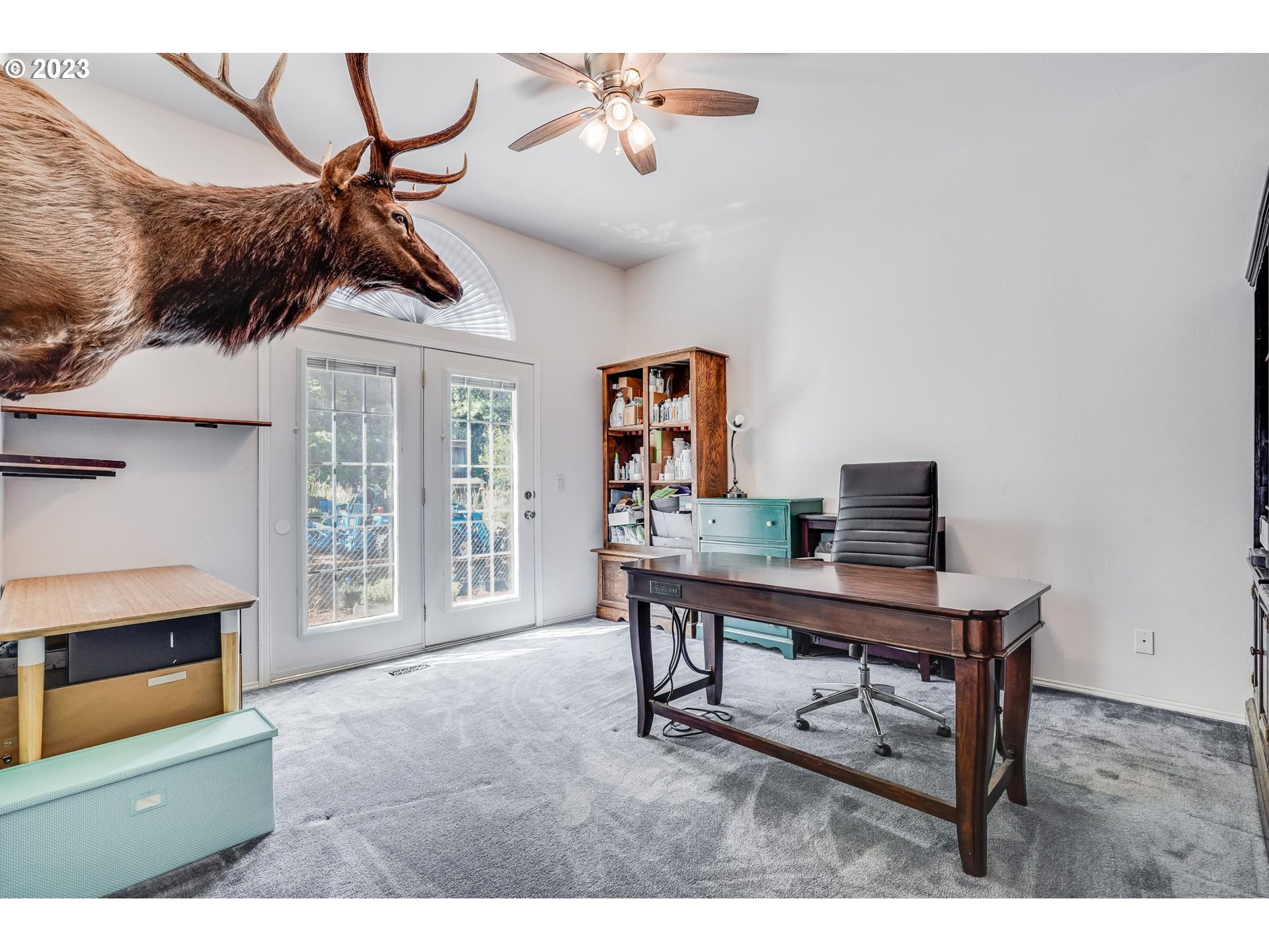 6 FAIRWAY DR