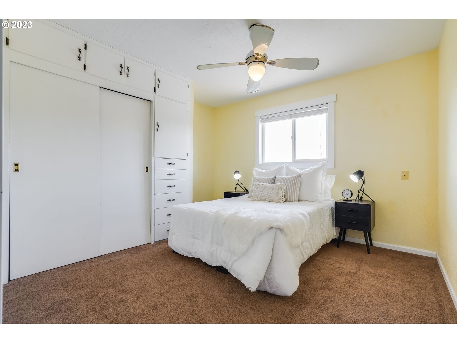 1175 NW BAKER DR