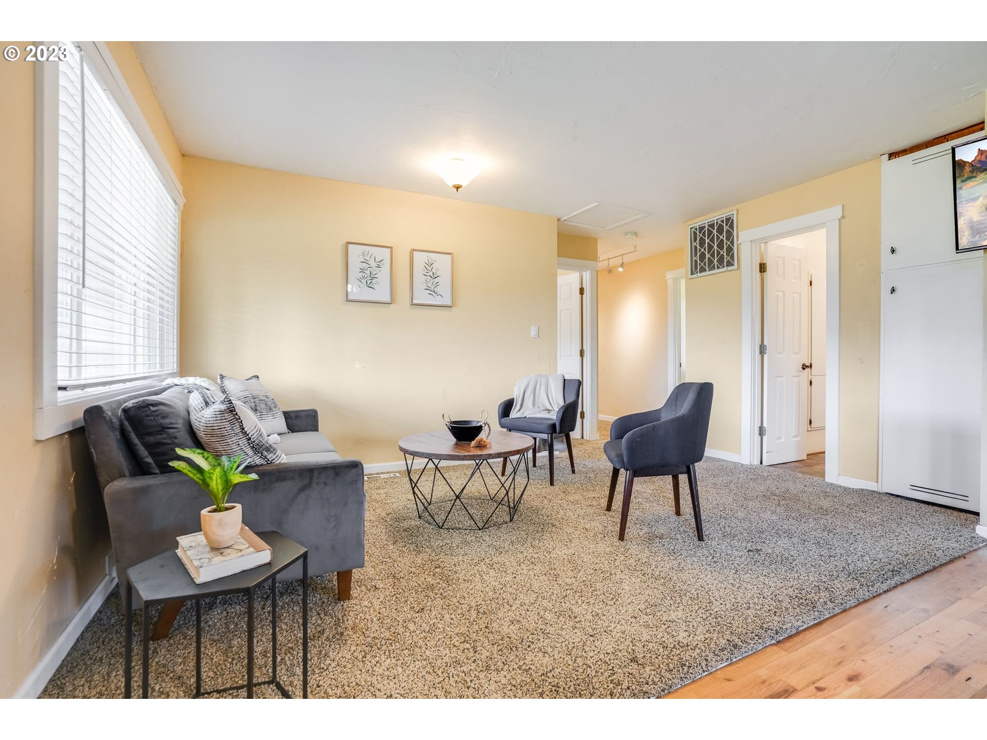 1175 NW BAKER DR