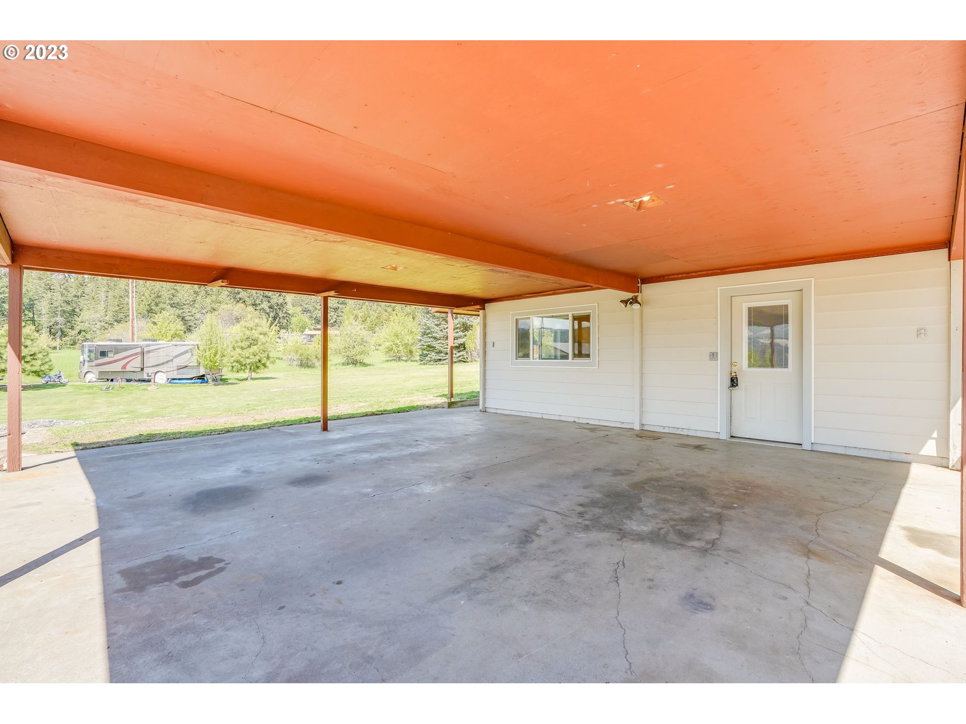 1175 NW BAKER DR