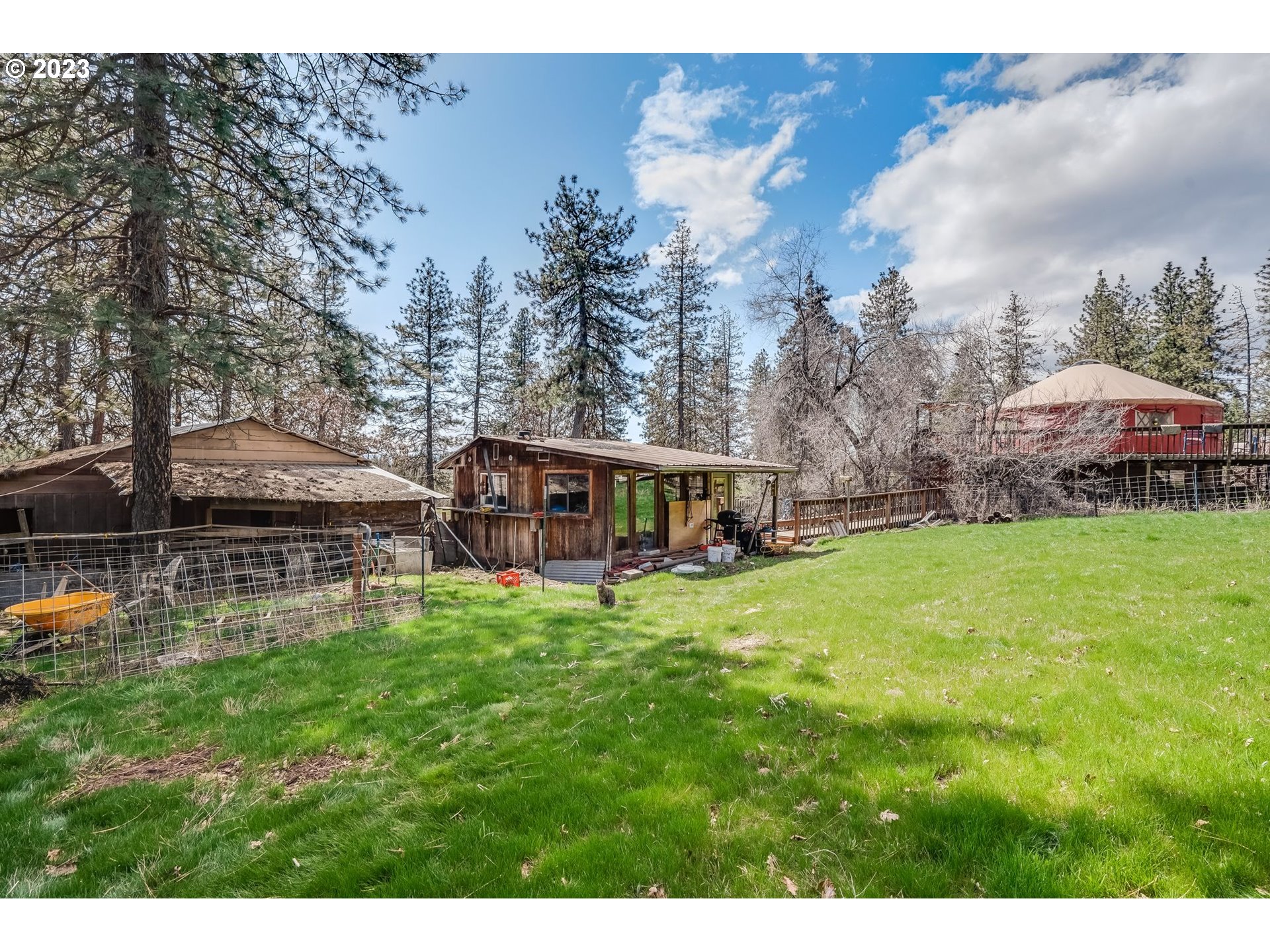 959 ZELINSKI RD