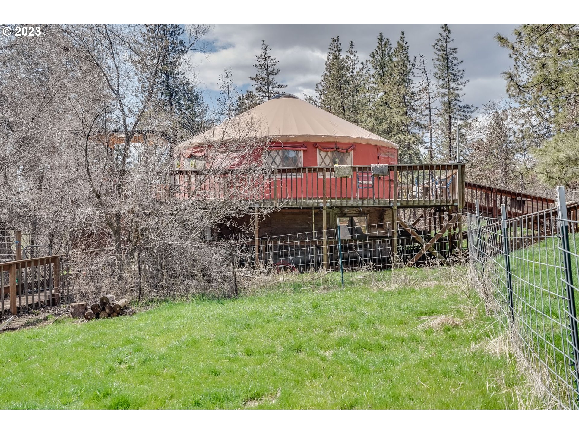 959 ZELINSKI RD