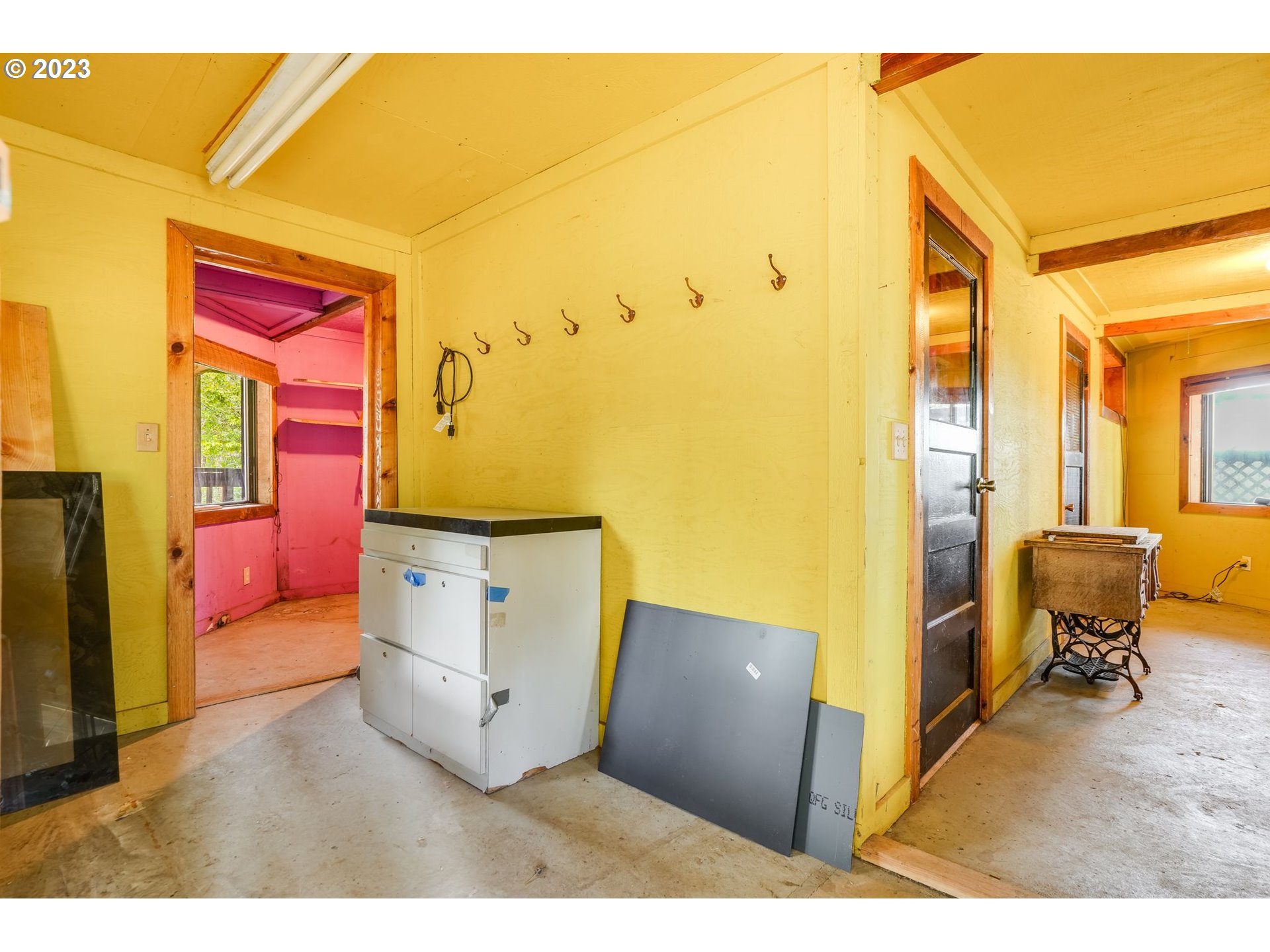 959 ZELINSKI RD