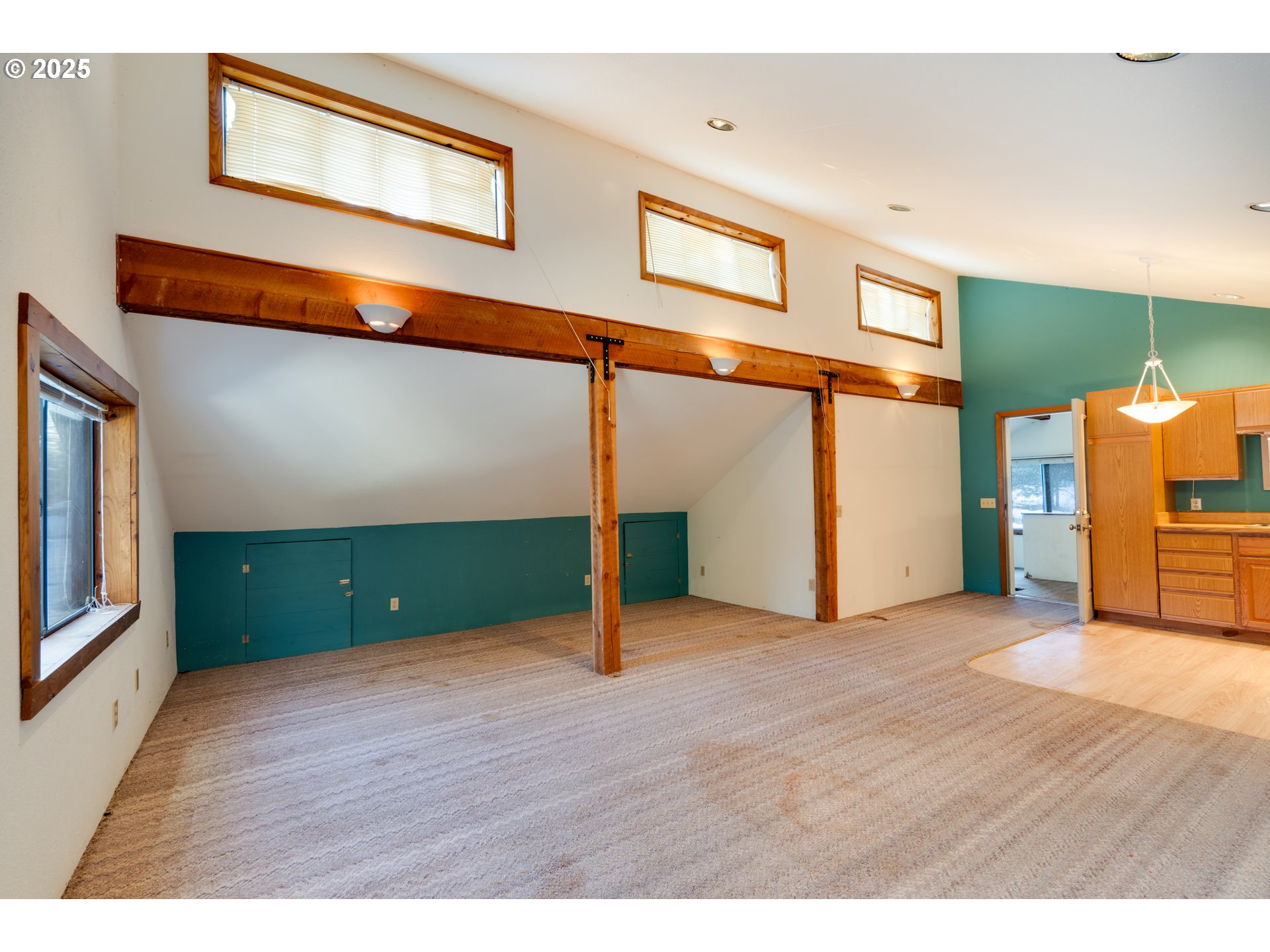 96 MOUNT ADAMS RD
