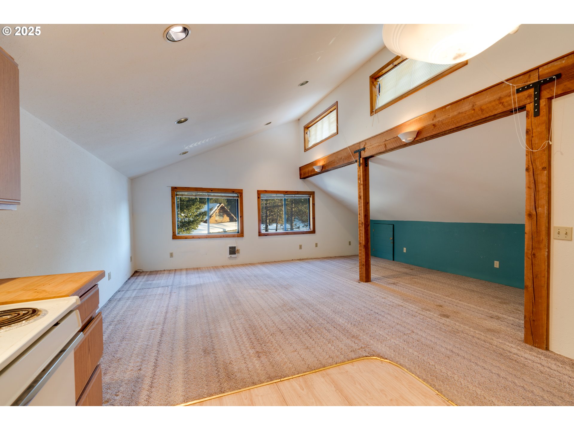 96 MOUNT ADAMS RD