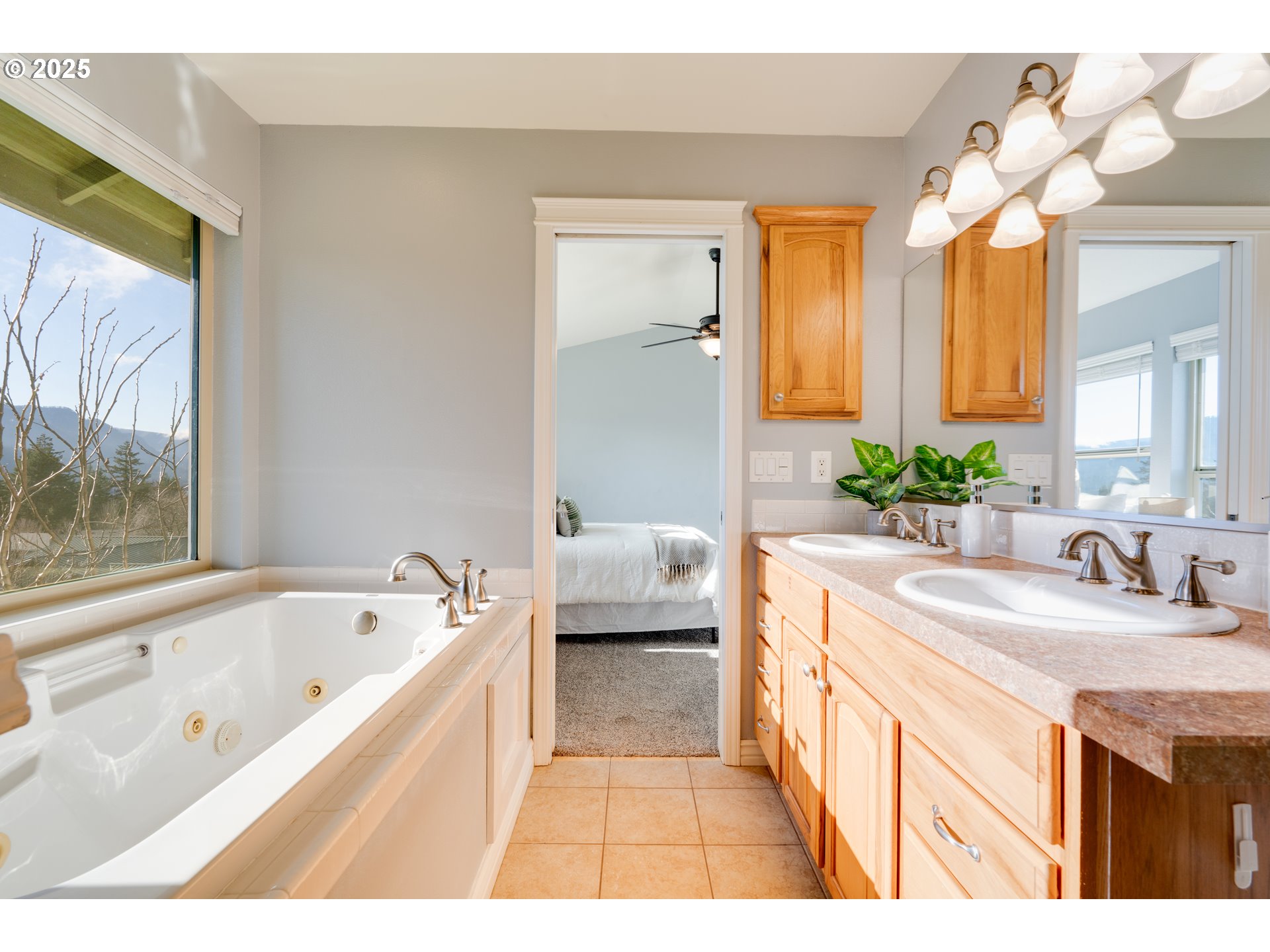 42 REDWOOD ST