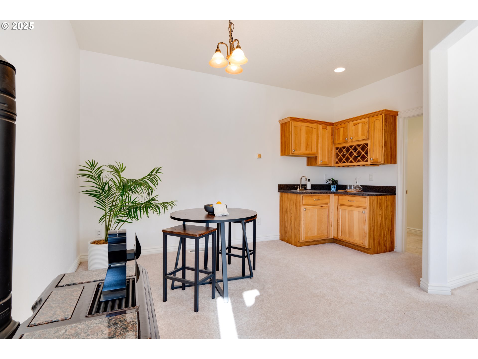 42 REDWOOD ST