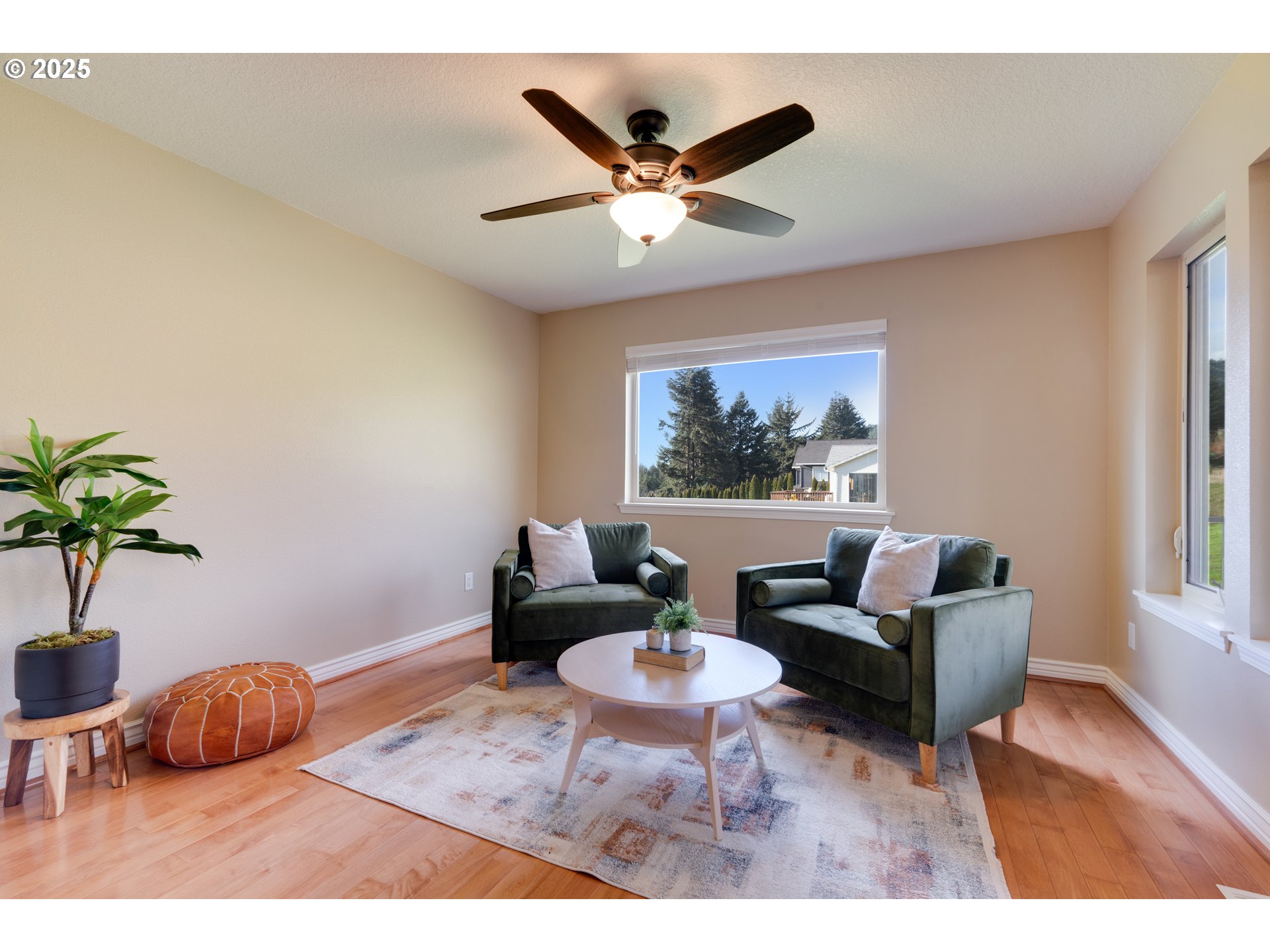 42 REDWOOD ST