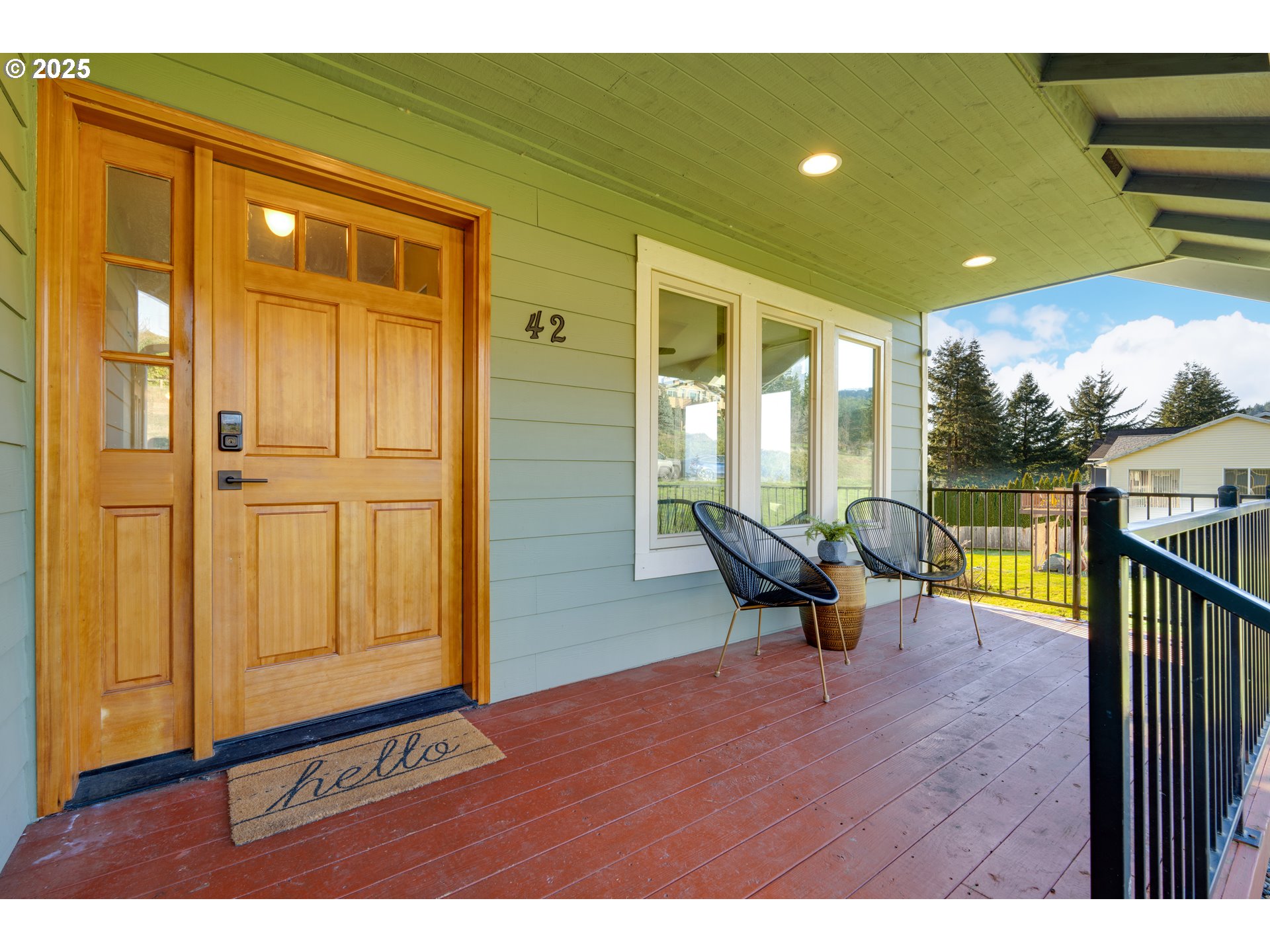 42 REDWOOD ST