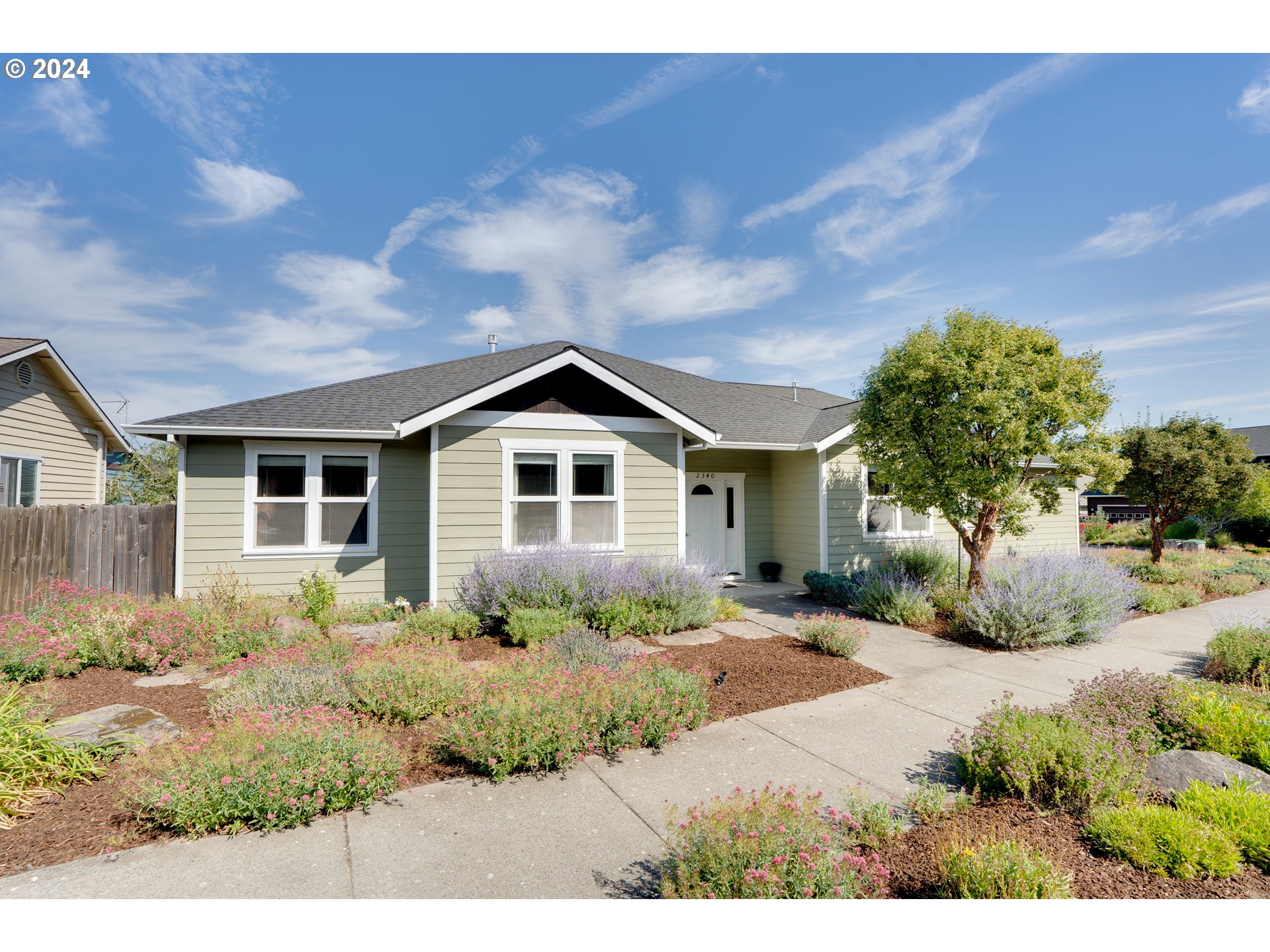 2340 HERITAGE LOOP
