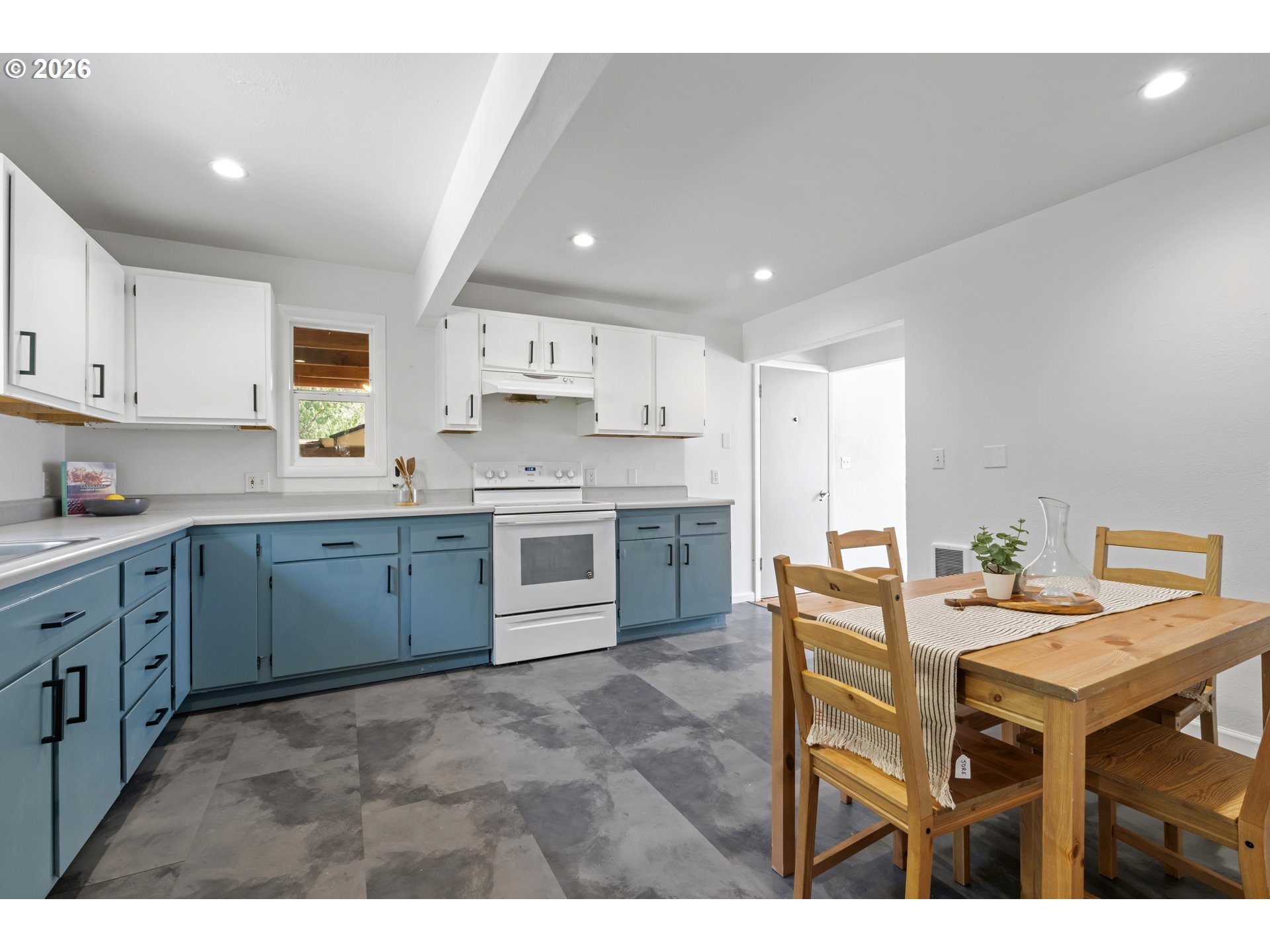 91 TOMBLESON RD
