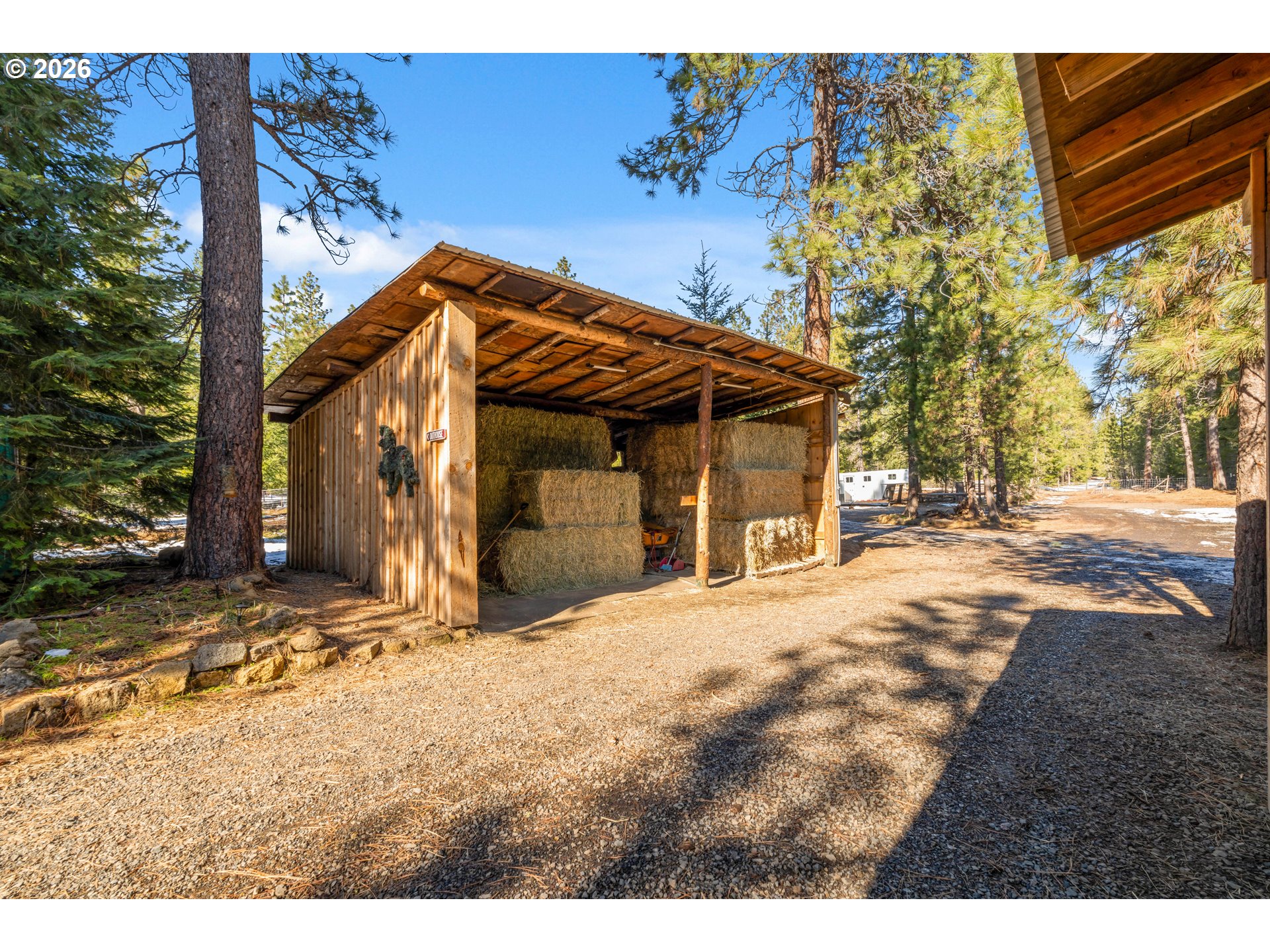 2216 HIGHWAY 141