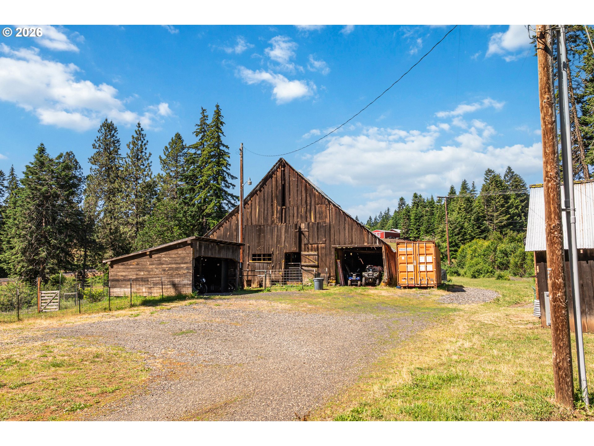 851 SNOWDEN RD