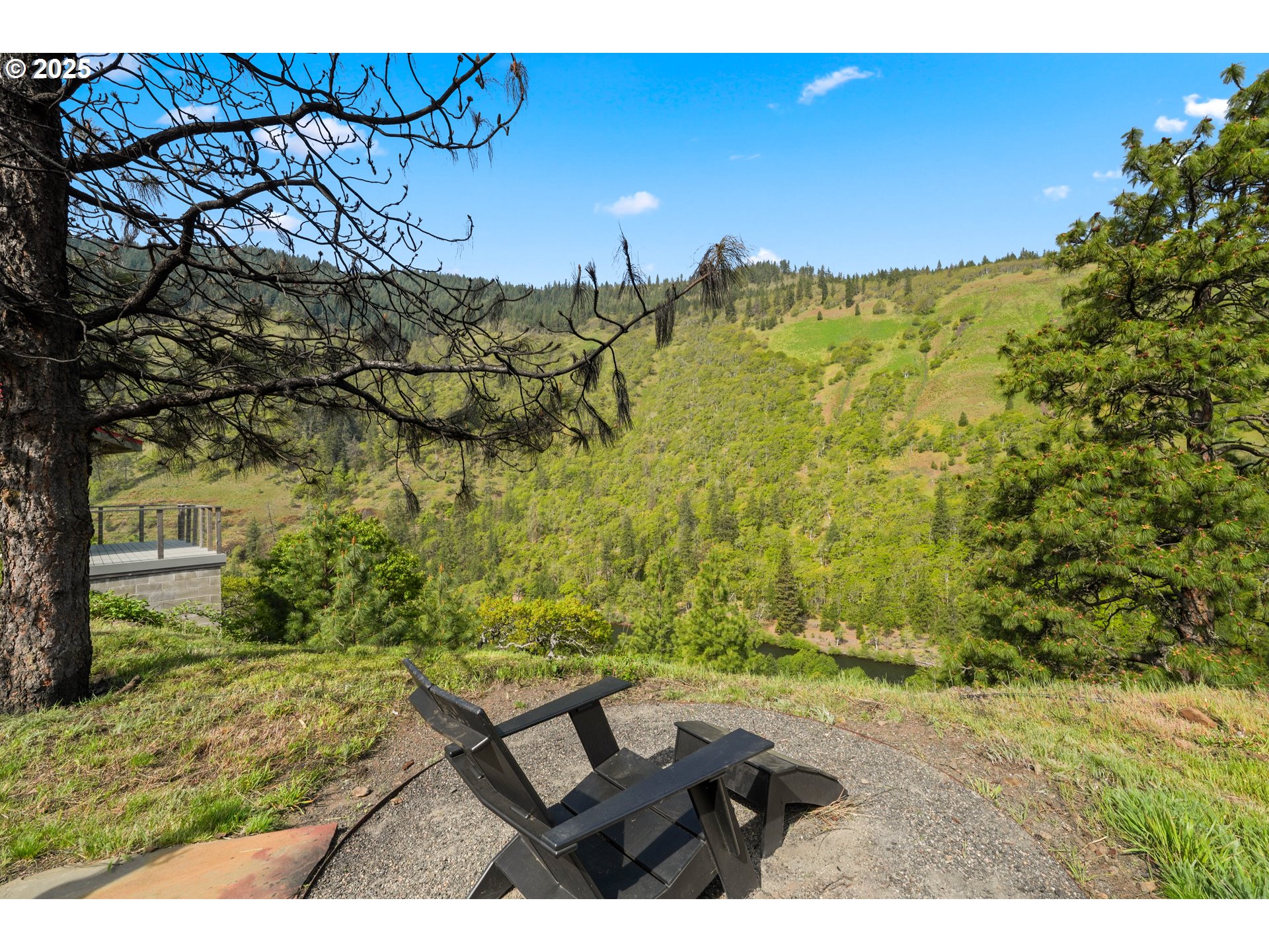 28 SUZ RIDGE RD