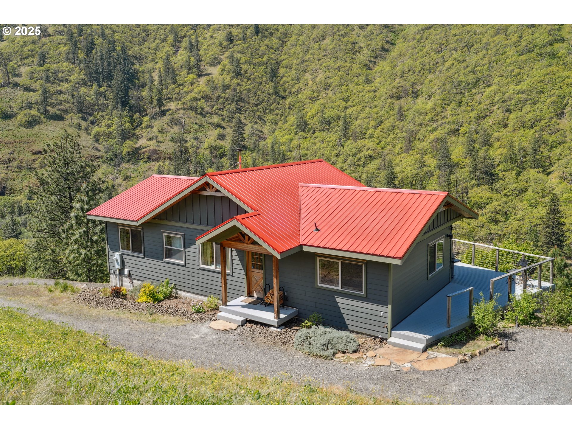 28 SUZ RIDGE RD