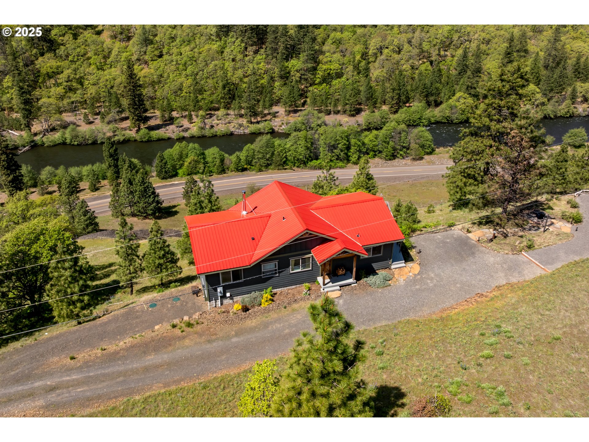 28 SUZ RIDGE RD