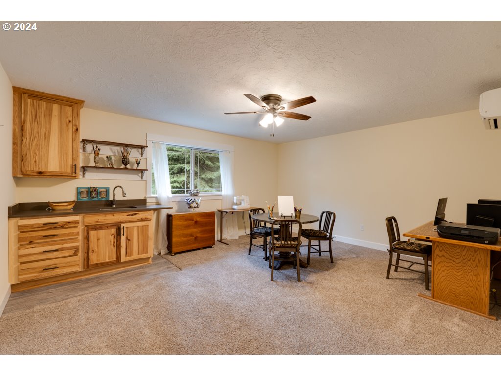 36 LONESOME PINES DR