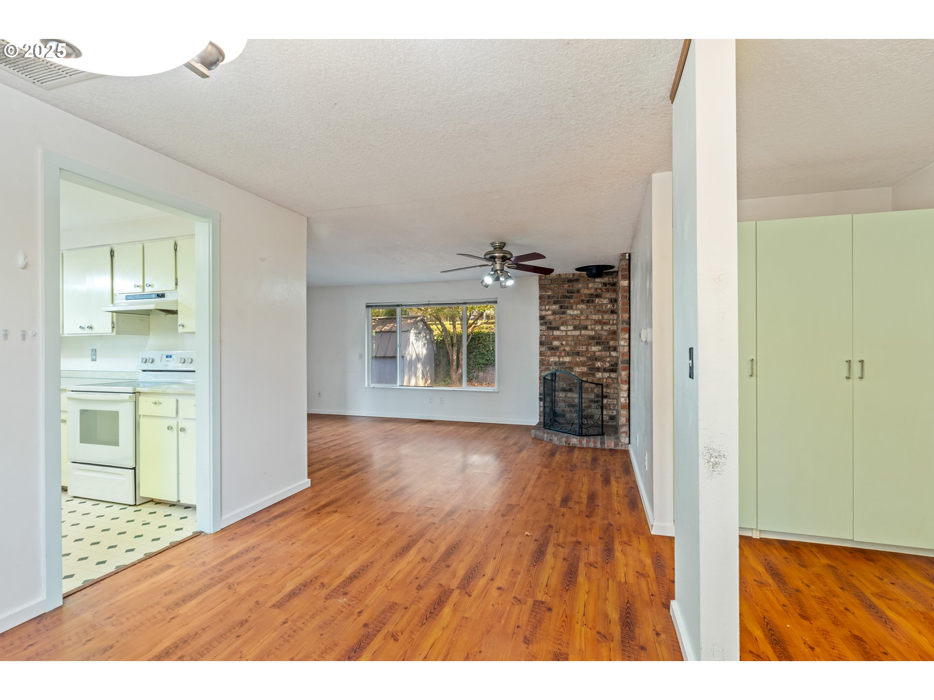 1032 SE 209TH AVE