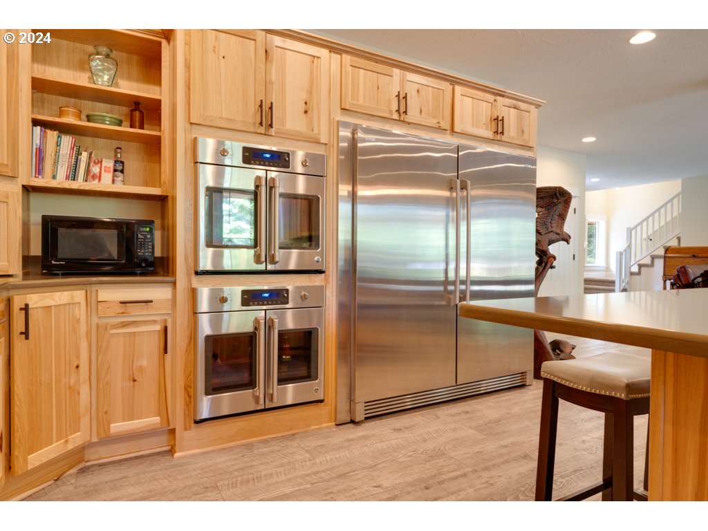 36 LONESOME PINES DR