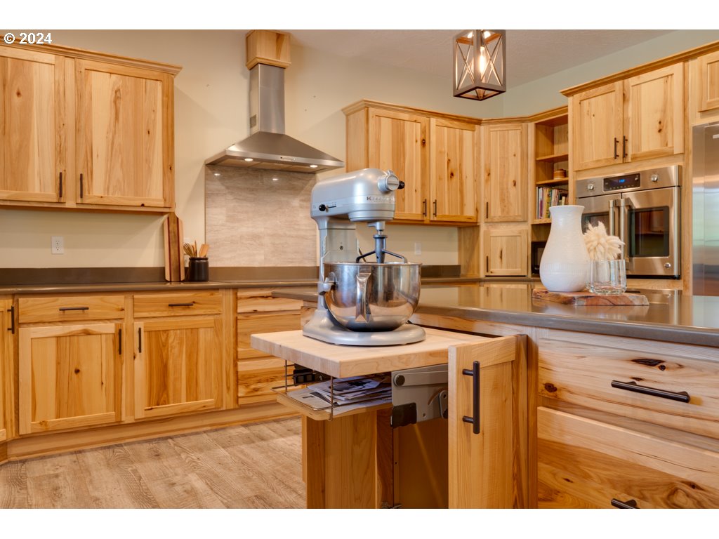 36 LONESOME PINES DR