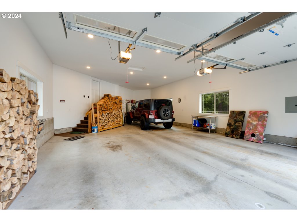 36 LONESOME PINES DR