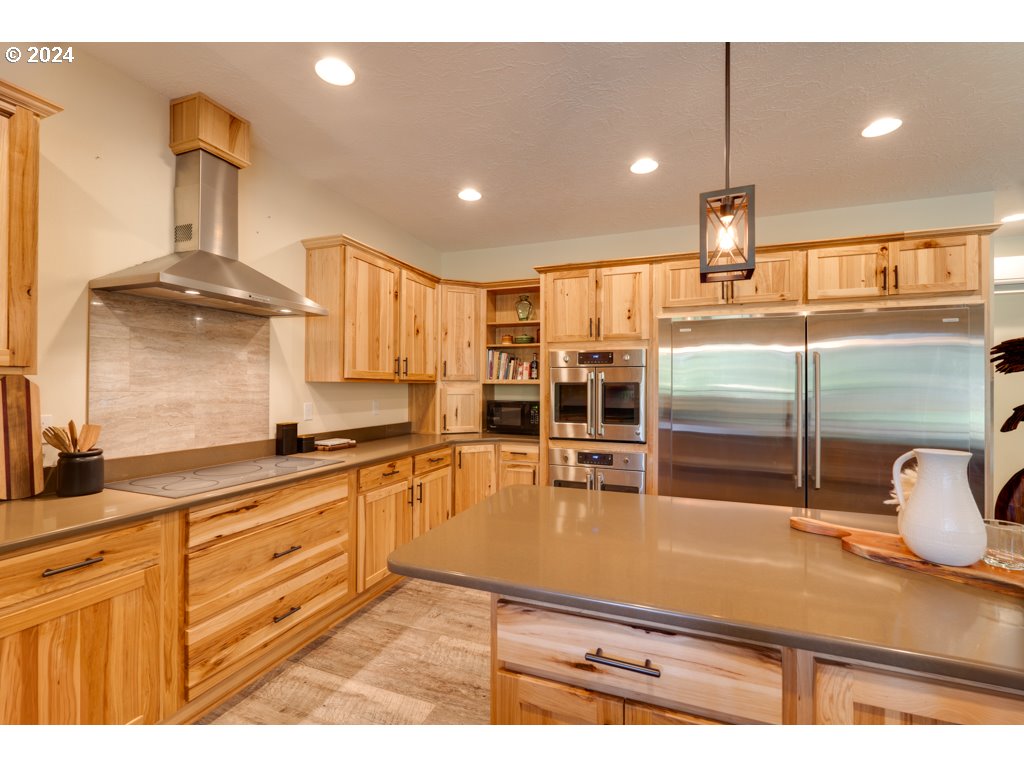 36 LONESOME PINES DR