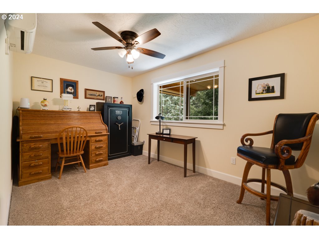 36 LONESOME PINES DR