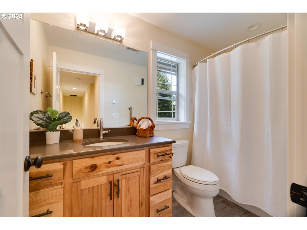 36 LONESOME PINES DR