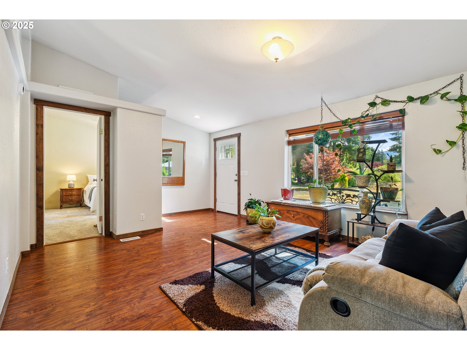 52 COATS RD