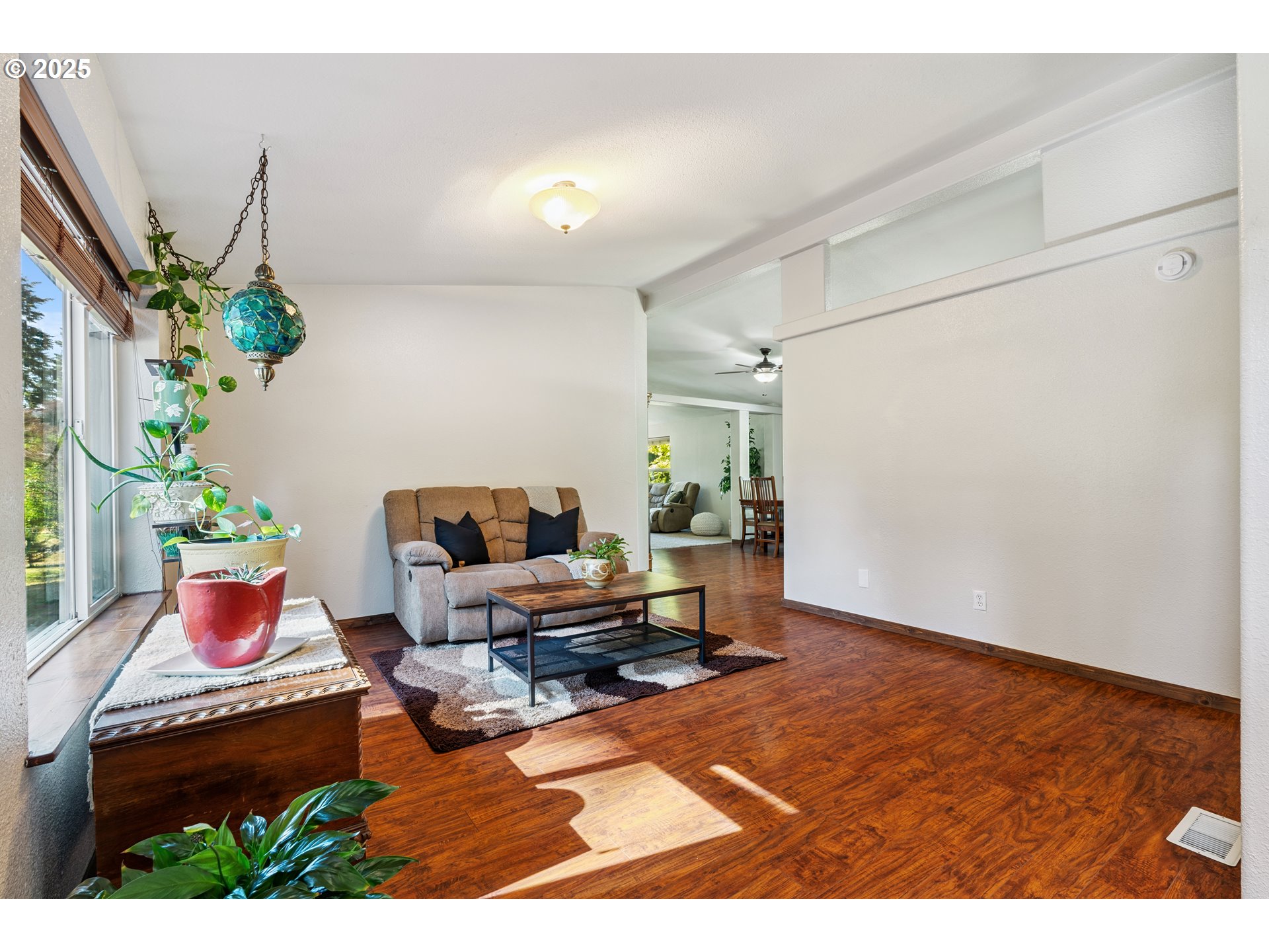 52 COATS RD