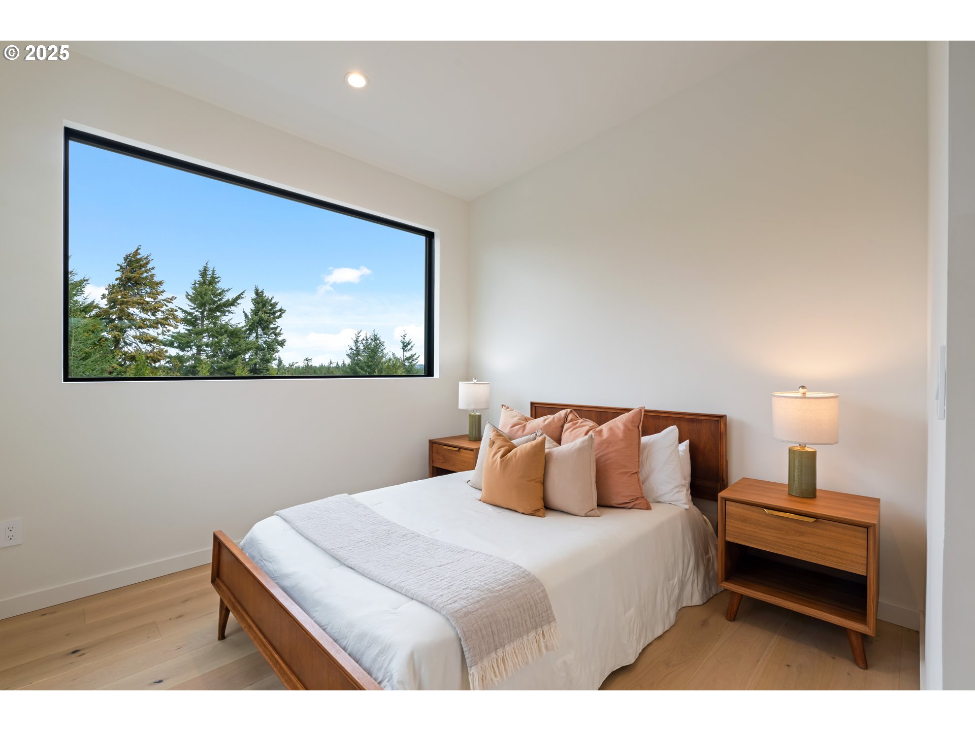 8 MEADOWLARK LN, White Salmon