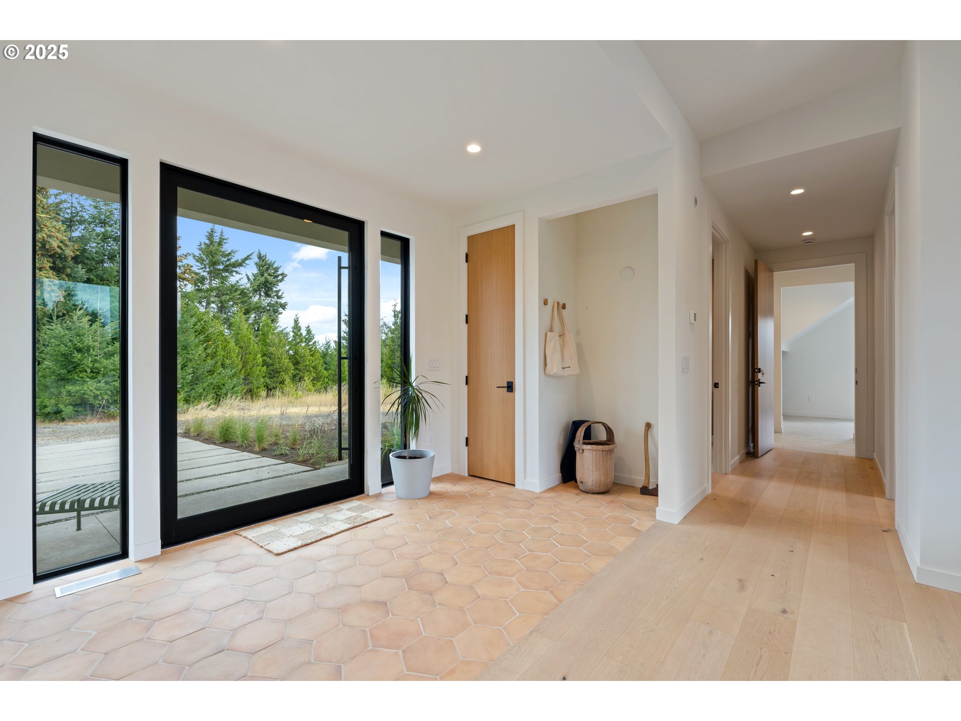 8 MEADOWLARK LN, White Salmon