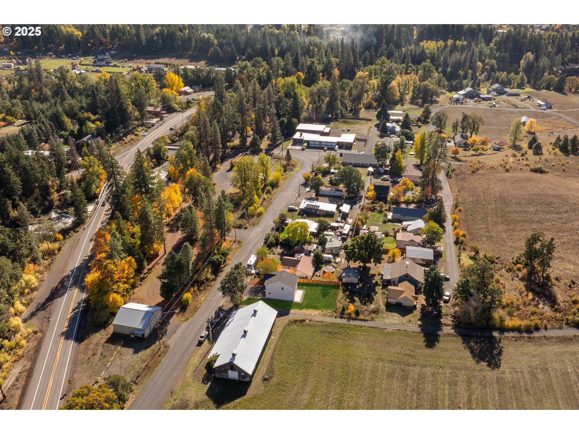 219 N MAIN AVE, White Salmon