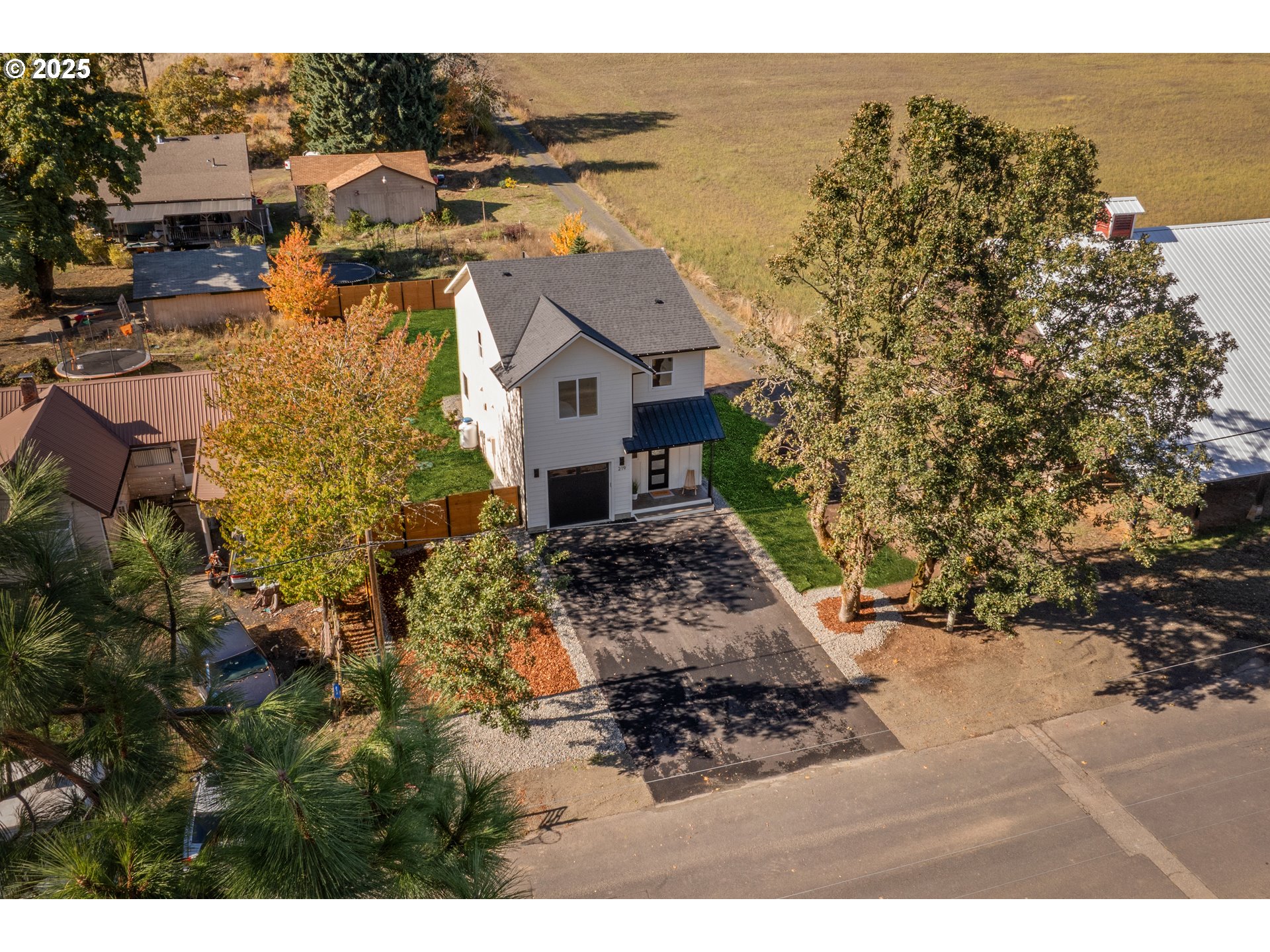 219 N MAIN AVE, White Salmon